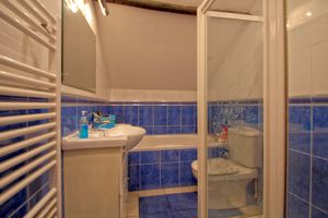 Photo 8- click for photo gallery